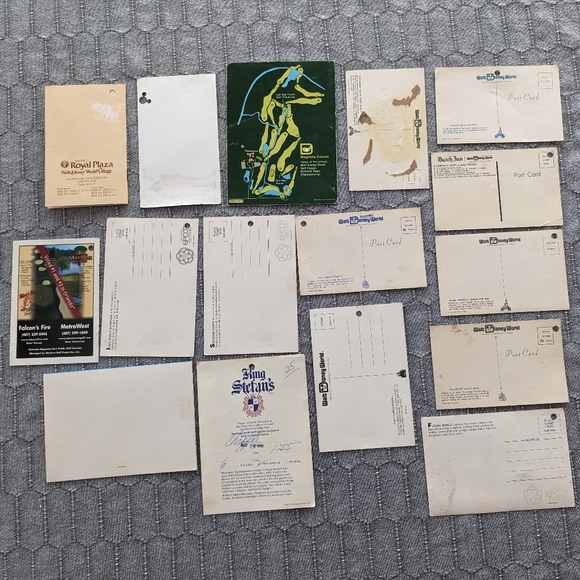 Vintage Walt Disney World ephemera lot 1978 early 2000 postcards Y2K - Picture 2 of 6